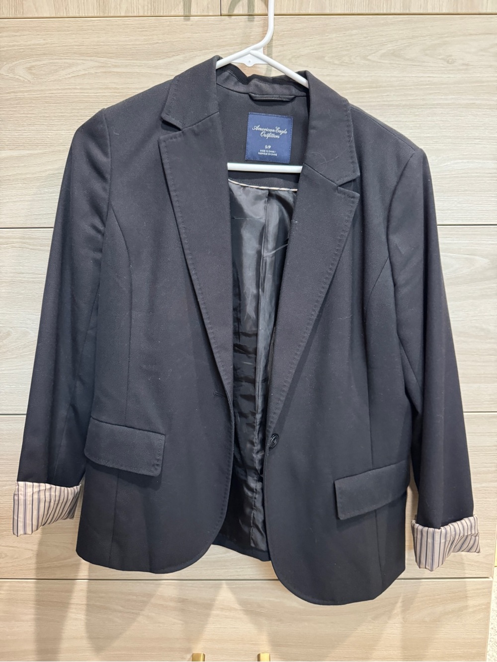 American Eagle Outfitters Black Single-Button Women's Blazer